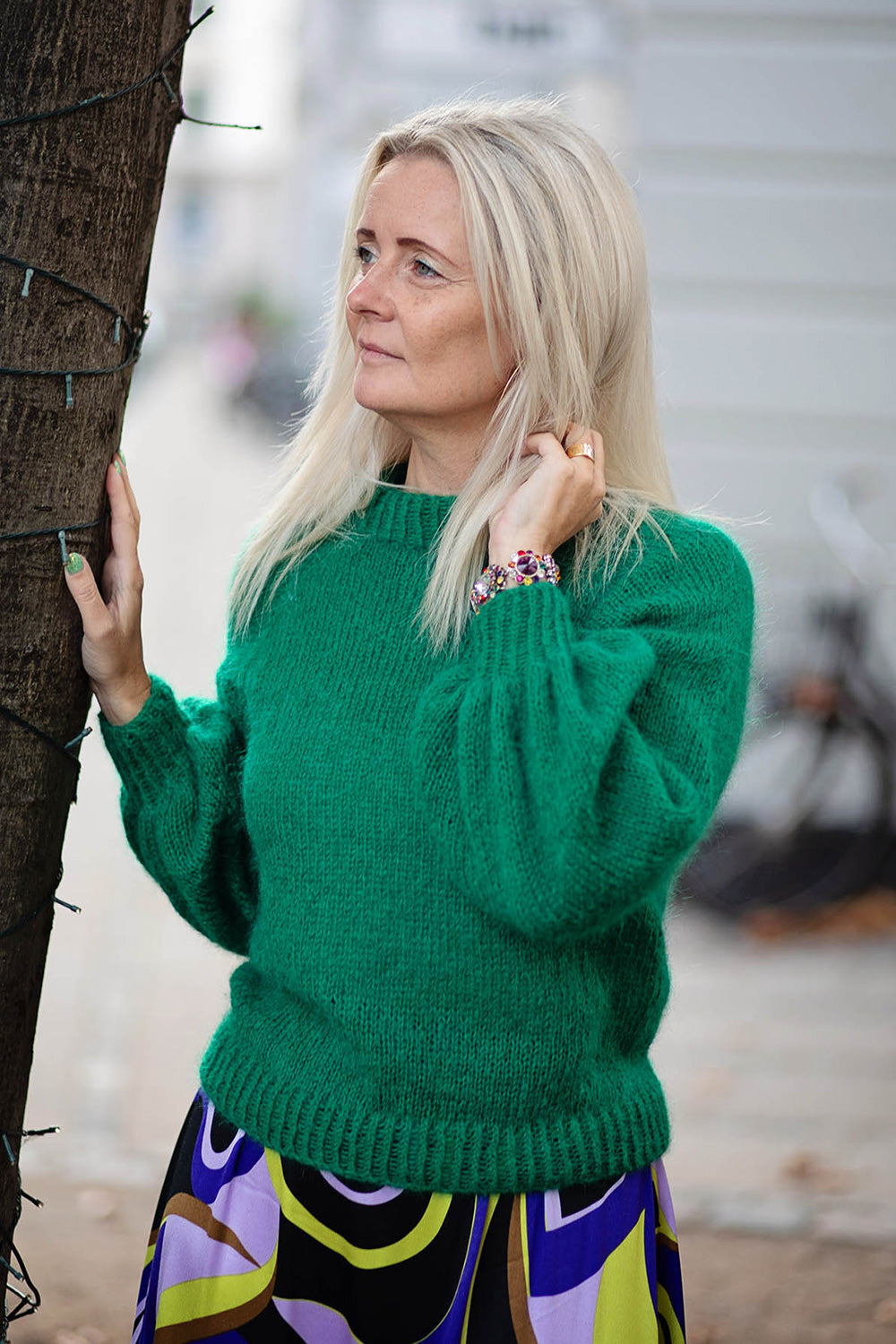 Anna sweater solid editon knitting kit