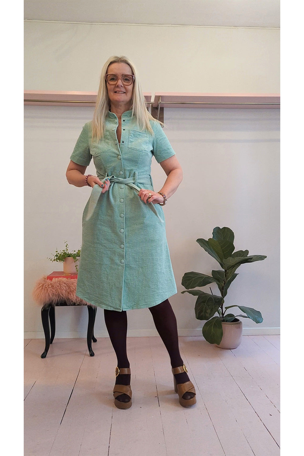 Floria kjole soft mint-grøn fløjl