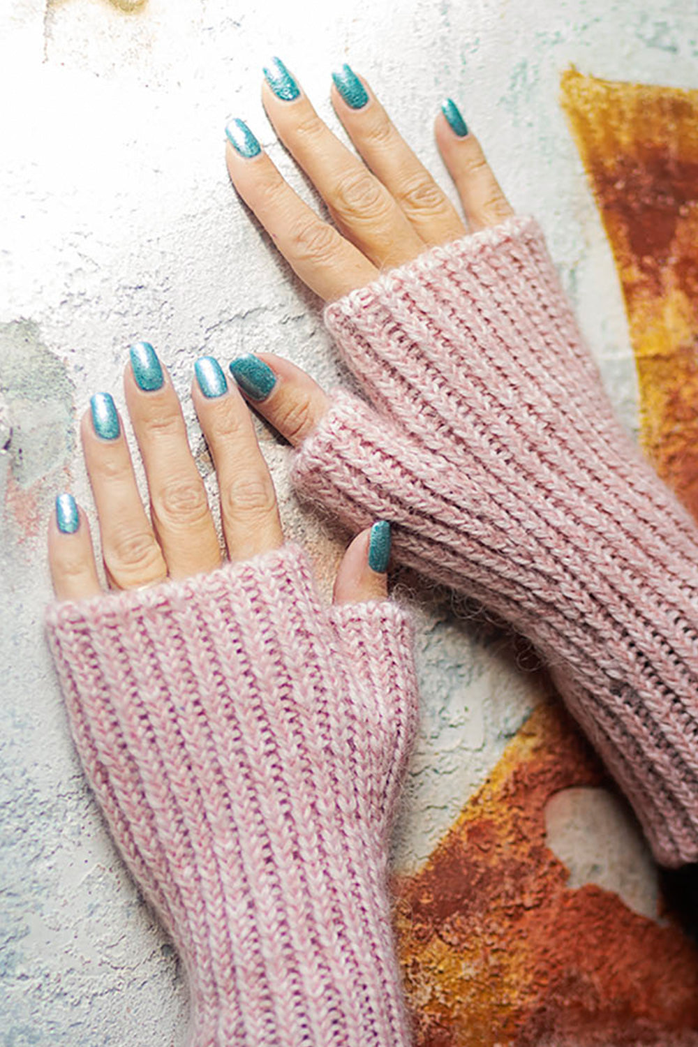 Andy gloves knitting kit