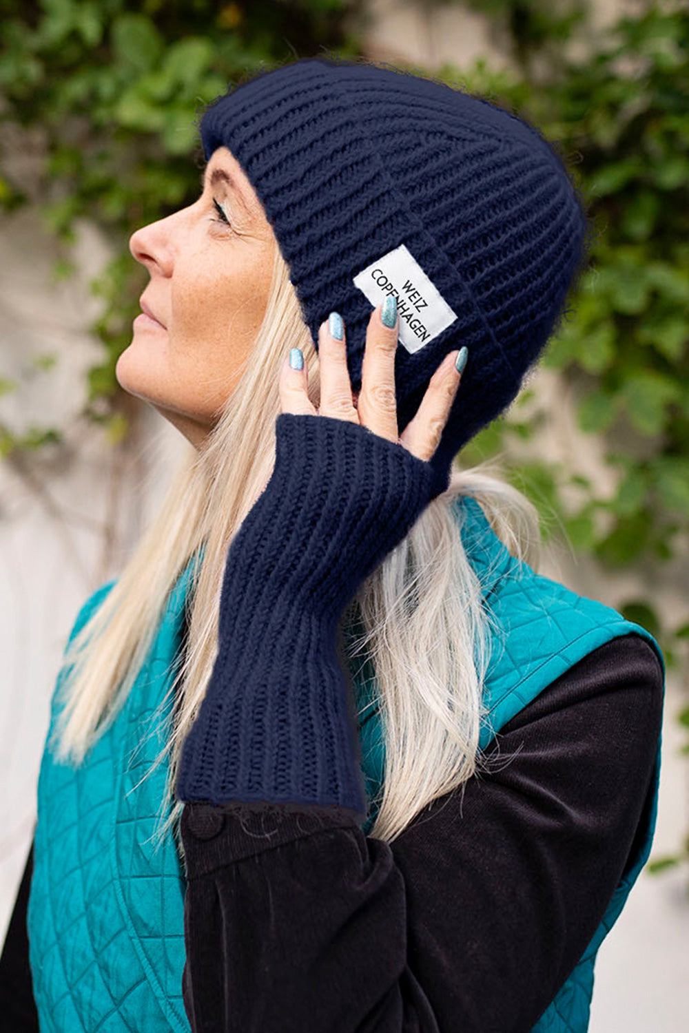 Andy hat knitting kit