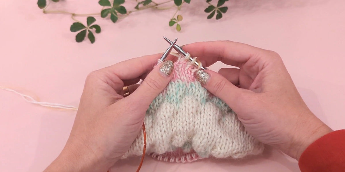 Sådan strikker du boblerne på Bubble purse