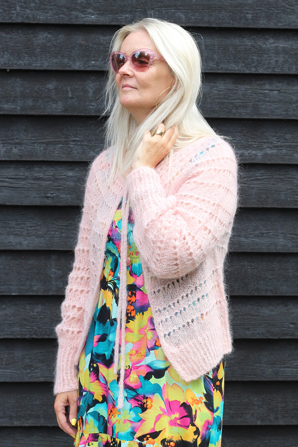 Madi cardigan knitting kit