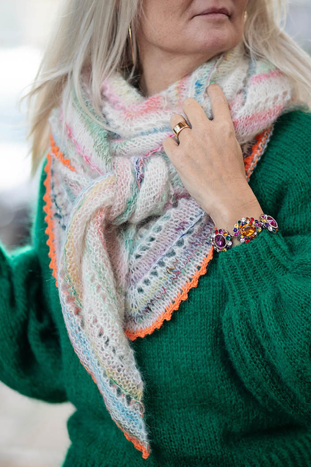 Hand-knitted Madi Max scarf Patch edition