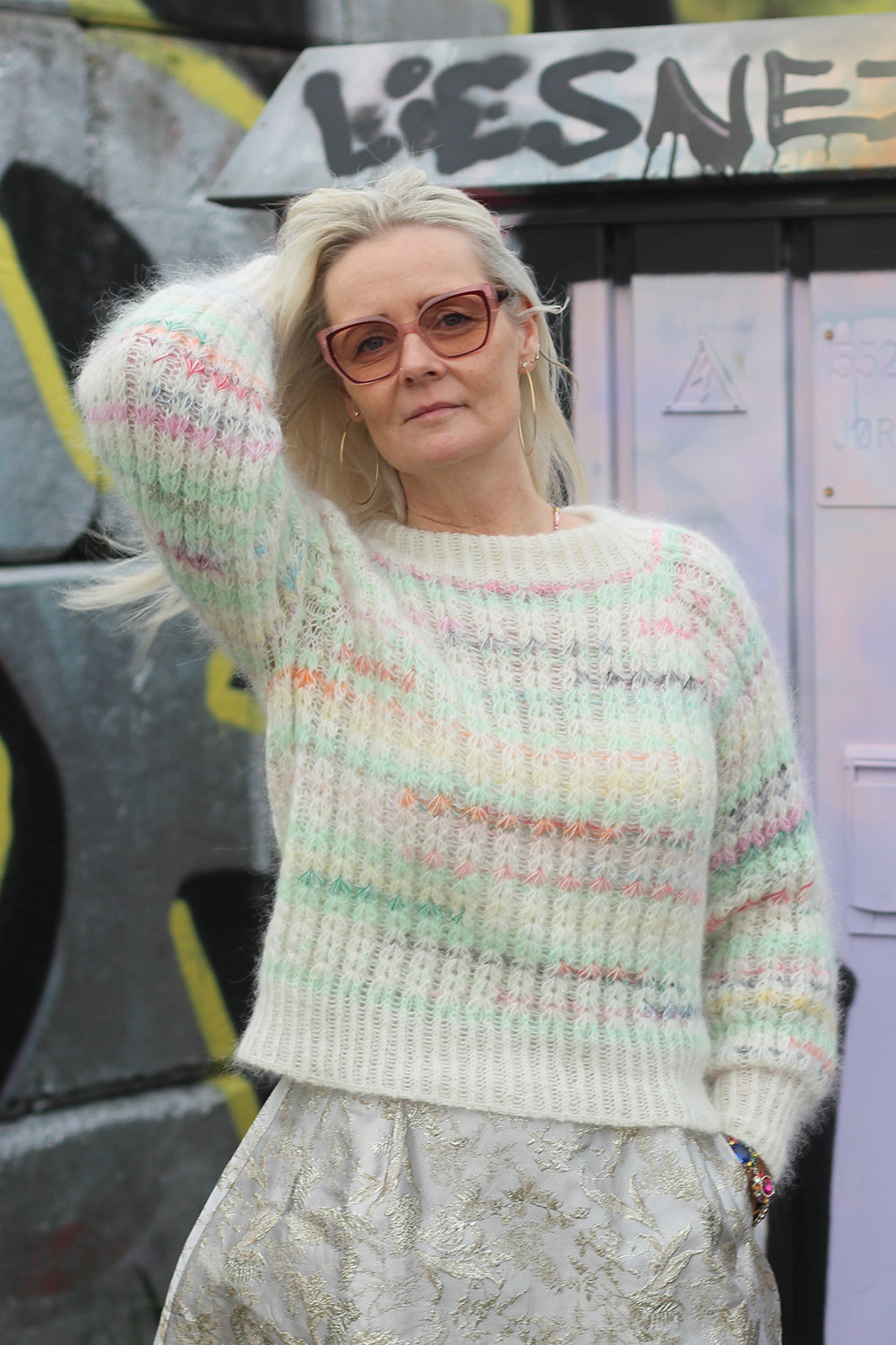 Vester sweater knitting kit