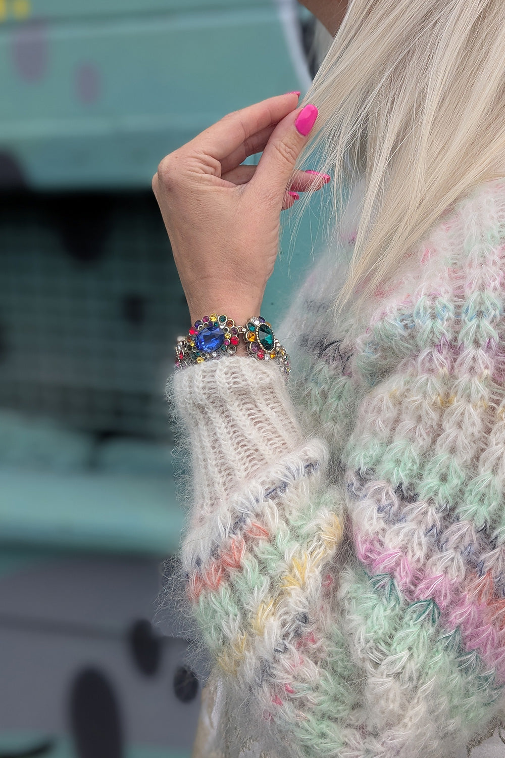 Vester sweater knitting kit